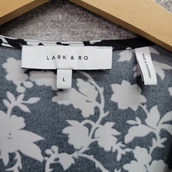 LARK & RO WRAP DRESS WITH FLORAL PRINT, SIZE L - Picture 3 of 7